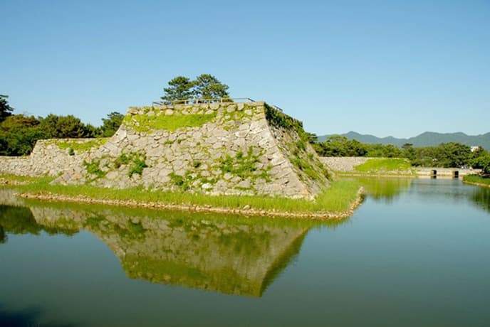 萩城天守跡